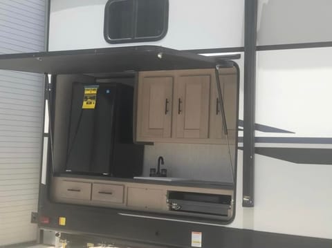 2021 Twilight 37 - Rate includes Delivery and Insurance* Towable trailer in New Braunfels