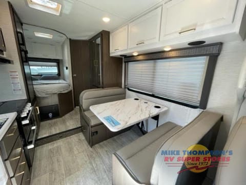 2023 Thor Chateau Motorcoach Drivable vehicle in Mission Viejo