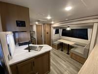 2022 Prime time RV Avenger 24BHS Towable trailer in Lake Barkley