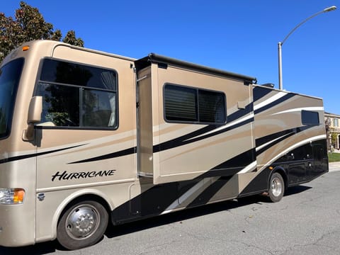 Motorhome Getaway Fahrzeug in Menifee