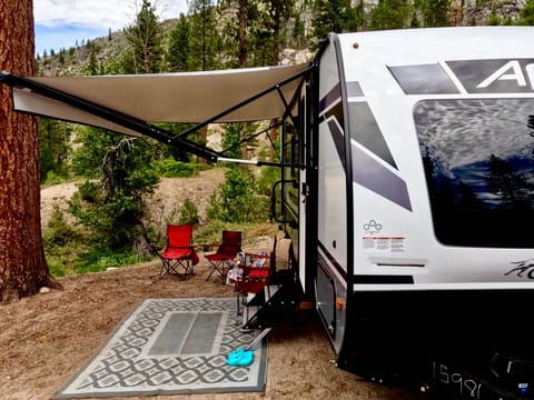 “KEIKO” 2023 Coachmen Apex Nano - Off Grid - Solar - Sleeps 7 Towable trailer in Belmont