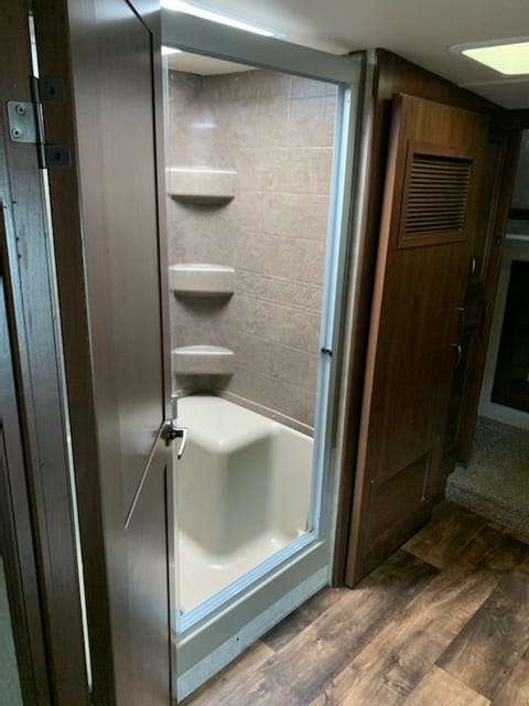 2018 Forest River Sandpiper Towable trailer in Jefferson County