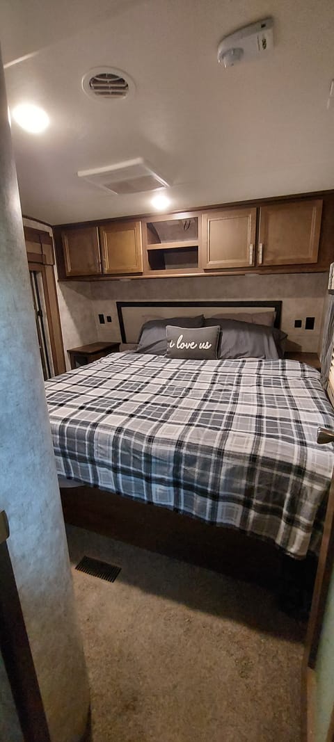 2019 Mesa Ridge *2 BATHS & DELIVERY ONLY* Towable trailer in Jackson