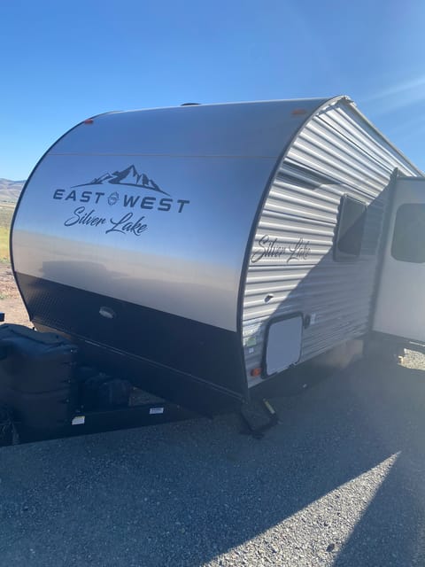 2022 East to West Silver Lake Towable trailer in Sparks