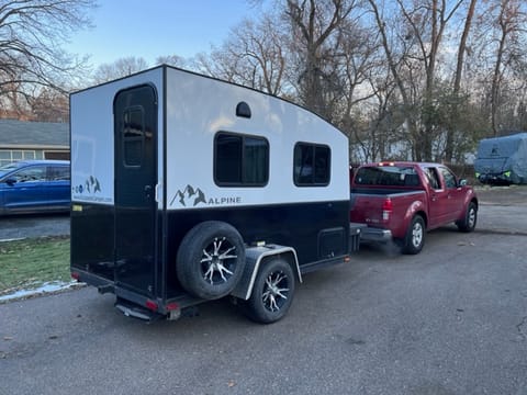 2018 Escapade Alpine Towable trailer in White Bear Lake