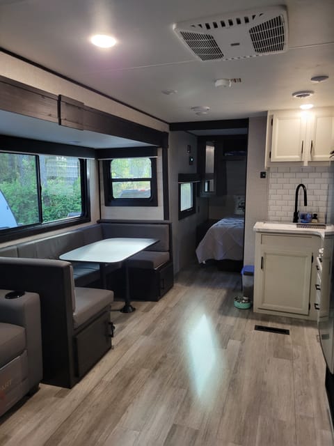 Family Glamping! 2023 Jayco Jay Flight 28' Travel Trailer Remorque tractable in Bremerton
