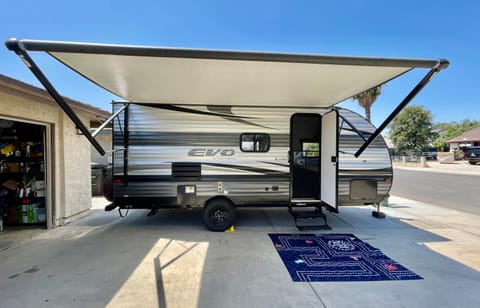 2020 Forest River EVO Towable trailer in Palmdale