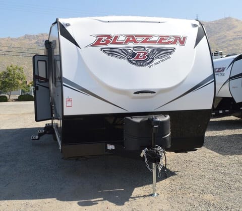 2024 Genesis Supreme Blazen Towable trailer in Moreno Valley