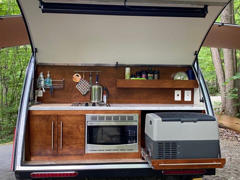 2019 nuCamp T@G XL Boondock Edge trailer - comfort in the woods! Towable trailer in University Park
