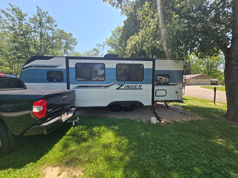 Loaded Camper!!! We have a beautiful camper ready for your next adventure. Towable trailer in Columbus