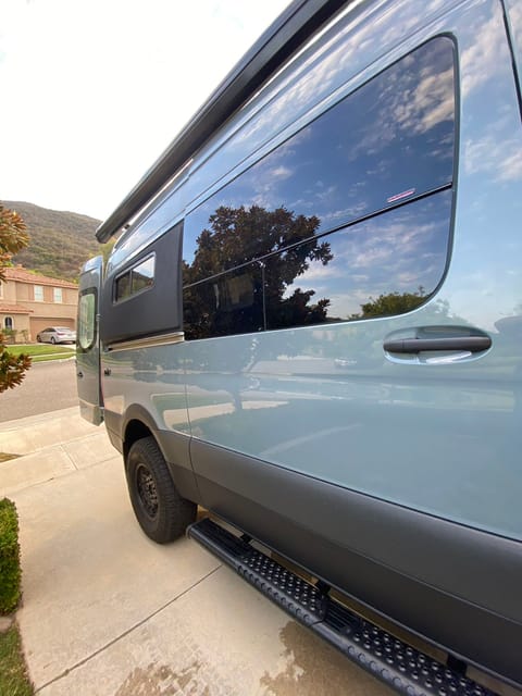 Luxury Van for 2! 2022 Mercedes Benz Sprinter 4*4 144 Drivable vehicle in Corona