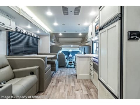 2021 Entegra Odyssey frmhs  2 slide outs, sleeps 5,6. for So Cal use only. Drivable vehicle in Riverside