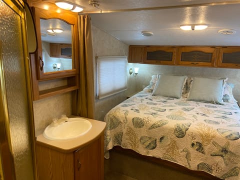 Keystone RV Cougar 290 EFS Towable trailer in Port Saint Joe