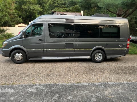 2016 WINNEBAGO ERA 70A Class B MERCEDES Drivable vehicle in Severn