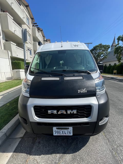 "Putli" Winnebago Solis Pocket (Inquire for availability before booking) Drivable vehicle in Eagle Rock