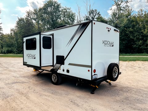 Luxurious 2022 Dutchmen Kodiak Cub Towable trailer in Grandville