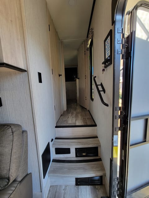 2022 Forest River Sandpiper - 5 slide outs & bunk room with own 1/2 bath Towable trailer in Spring Branch