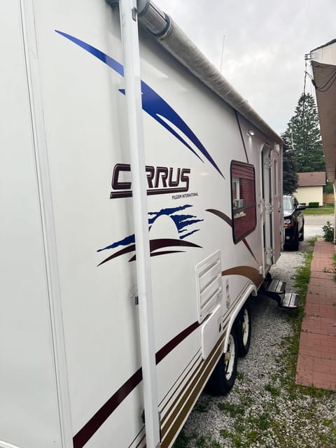 Mazerolle’s 2006 Cirrus 24 CRB Towable trailer in Sault Ste Marie