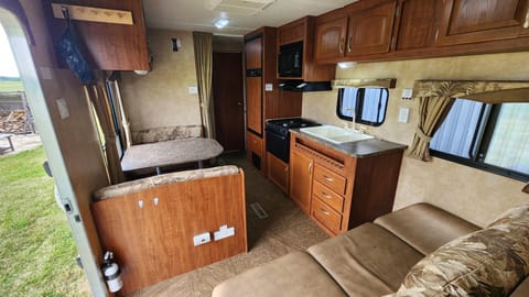 THE PRETTY JAYCO Rimorchio trainabile in Lambton Shores