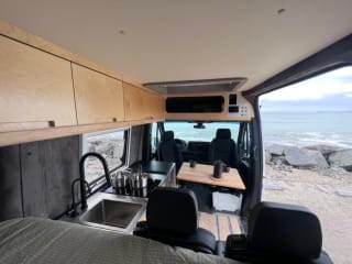 MERCEDES SPRINTER CLASS B - TEXINO SWITCHBACK *Sleeps 5 &Seats 4* Drivable vehicle in Harbor City
