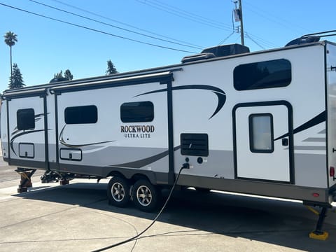 Chateau on the Go ** DELIVERY ONLY ** Towable trailer in Petaluma