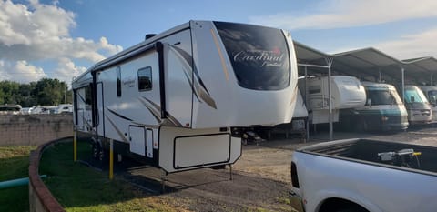 2021 Forest River Cardinal Limited, Central Florida  *** Delivery Only **** Towable trailer in Apopka