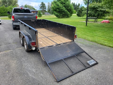 Remorque 5' X 10' Towable trailer in Drummondville