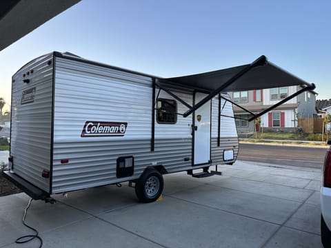 Fully Electric canopy that extends over 10ft!