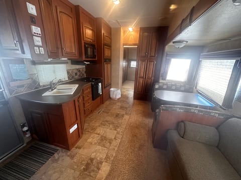 Delivery Only- 2012 Jayco Eagle Super Lite Towable trailer in Gillette
