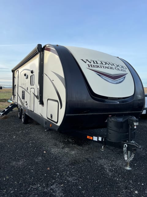 2021 Forest River Wildwood Heritage Glen HL Towable trailer in Moses Lake