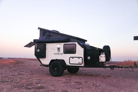 2022 Mission Overland Summit - off-road adventure overland camper Towable trailer in Northglenn