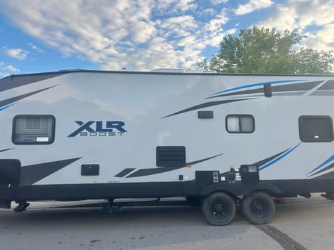 2021 Forest River XLR Boost Toy Hauler Remorque tractable in Sparks