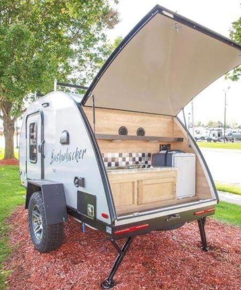 2020 Braxton Creek Bushwhacker Towable trailer in Hendersonville