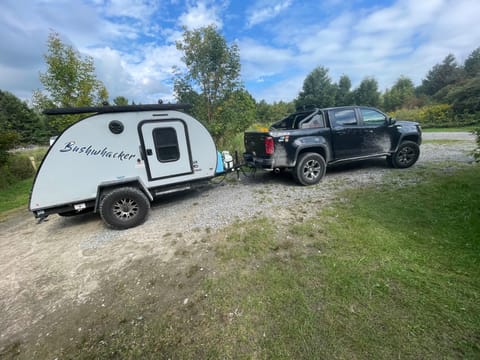 Cozy, Lightweight, Economical Teardrop Trailer -2023 Bushwhacker 10HD Towable trailer in Saint Catharines