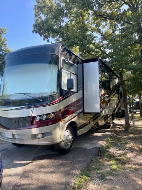 2013 Georgetown XL Vehículo funcional in Skiatook Lake