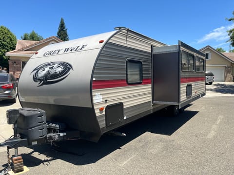 2019 Forest River Cherokee Grey Wolf Towable trailer in Merced