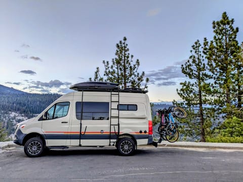 Surf poles, bike rack, rooftop cargo bin (optional fee)...from the beach to the mountains, you have room for everything you need for a good time!