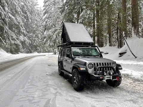 4x4 Jeep Camper - S11 | All Inclusive | Adventure Ready | Seattle Overland Campervan in Des Moines