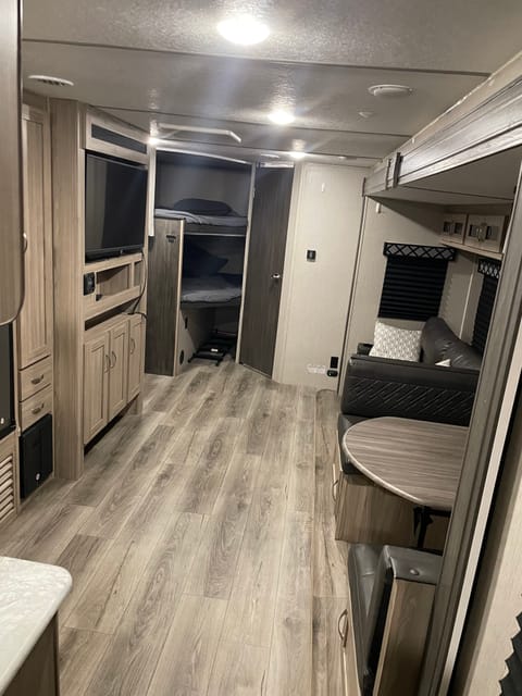 2021 Forest River Coachmen Freedom Express Ultra Lite Towable trailer in Surprise