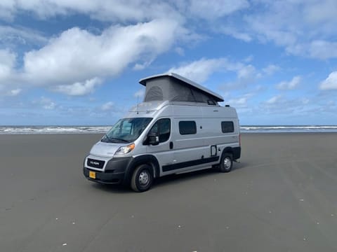 "TravelDodge" 2022 Winnebago Solis Drivable vehicle in Happy Valley