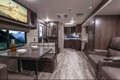 2022 Grand Design Transcend Xplor Towable trailer in Eau Claire