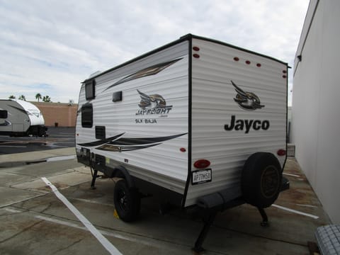 2019 Jayco 15' Baja Travel Trailer Ziehbarer Anhänger in Brea