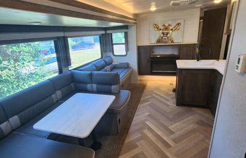 FAMILY SIZED! 2022 Forest River Wildwood Towable trailer in San Antonio