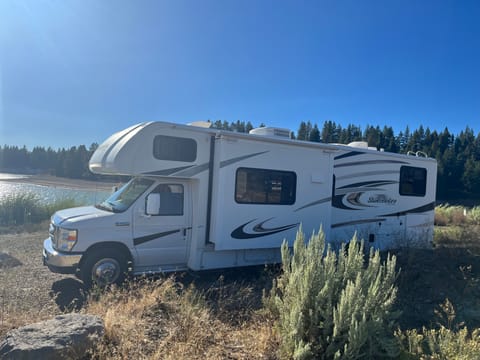 Spacious & Clean 2014 RV:4 TVS & 2 SLIDE OUTS: Sleeps 8 Véhicule routier in Sparks