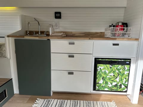 Island Explorer’s Ford Transit Campervan in Nanaimo