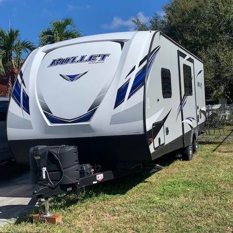 "La Bullet" Towable trailer in Dania Beach