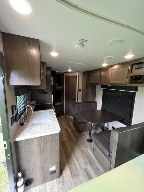 2021 Jayco Jay Flight SLX Towable trailer in Perry