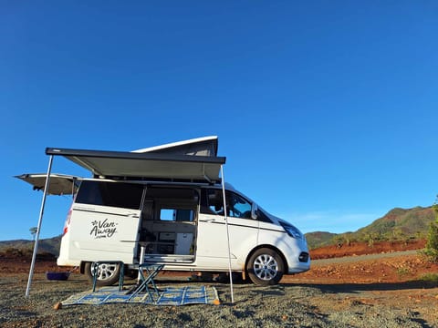 PANAMA  (Boite manuelle) Campervan in South Province, New Caledonia