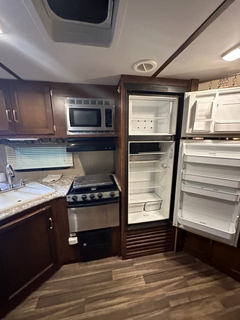 2016 Keystone Outback Towable trailer in Richland