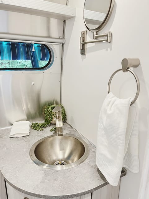 2022 Airstream International "LuLu" is ready for your Ultimate Adventure! Towable trailer in Gig Harbor